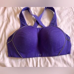 Victoria Secret/VSX sports bra